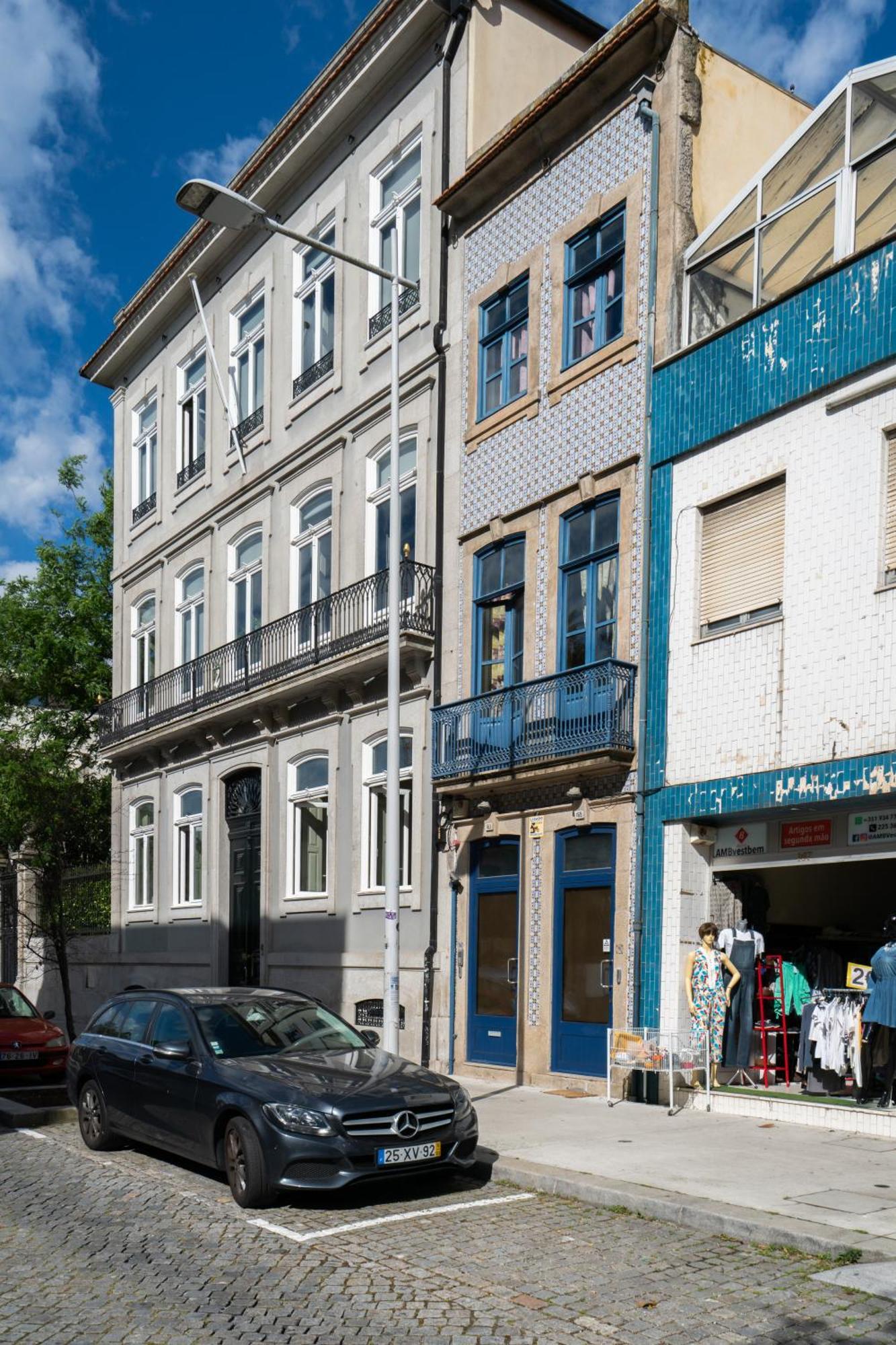 Central Apartamento 0 Ac Metro Nearby Porto Exterior photo